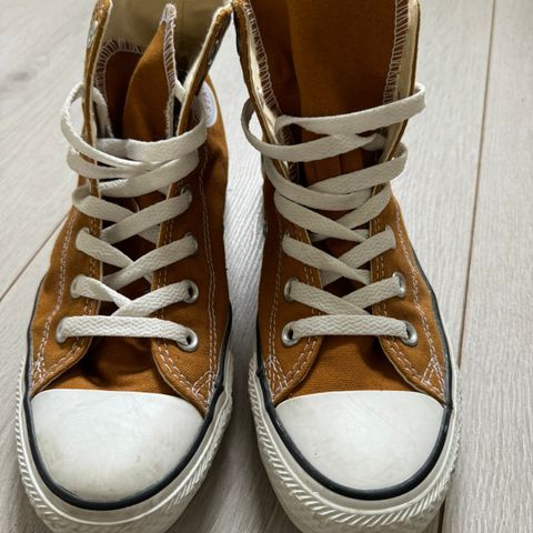 Lite brukte Converse str 37,5