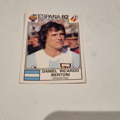 Panini sticker kort fra fotball VM i Spania 1982, Daniel Ricardo Bertoni