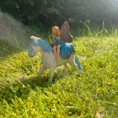 Schleich hvit hest og fe