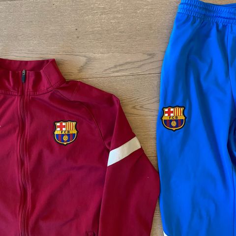 Barcelona Nike jakke og bukse str 147-158