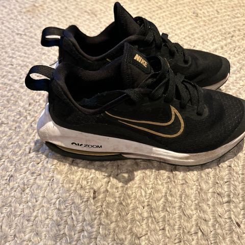 Nike sko str 38