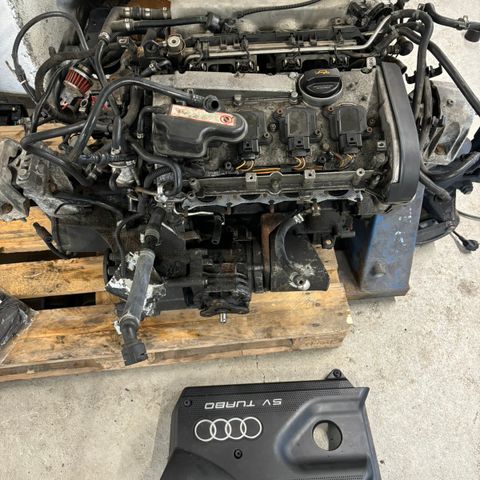 2003 mod A3 1.8t motor med quattro girkasse