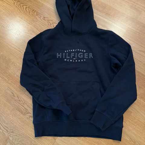 Hilfiger hettegenser