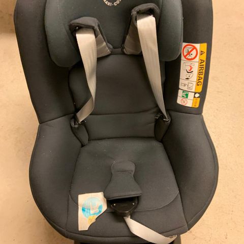 Bilstol Maxi-Cosi Pearl pro 2 med ISOFIX-base