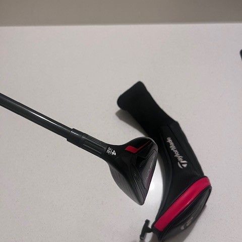 Taylormade Stealth 4 Hybrid