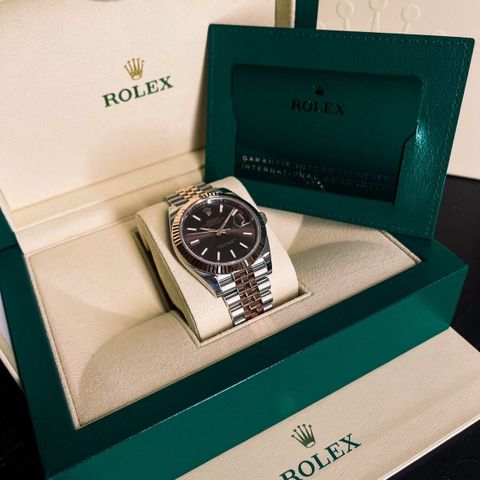 Rolex Datejust 41-2022 som ny