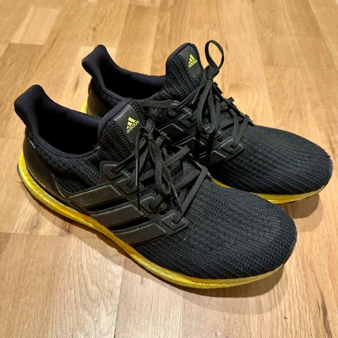 Adidas Ultraboost 4.0 DNA str. 46