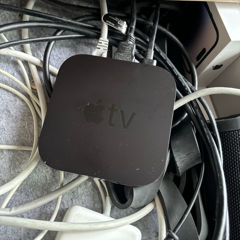 Apple TV 4K 2nd Gen - 32 GB