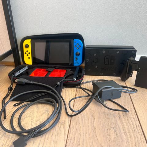 Nintendo Switch med tilbehør