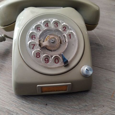 Televerket telefon