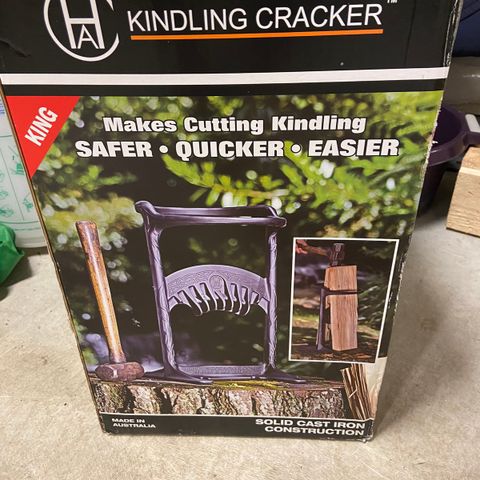 Kindling cracker