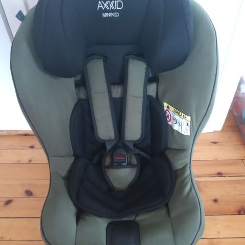 Bilsete Axkid Minikid