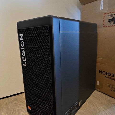 Ny ubrukt Lenovo Legion Tower 5 Gen 8 (AMD) 7600 - 4060