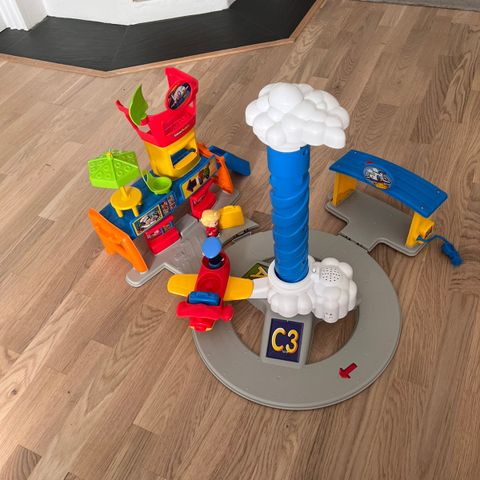 Fisher price little pple spinning sounds airport playset