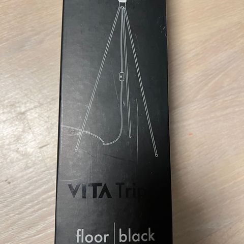 Vita / Umage Tripod floor black