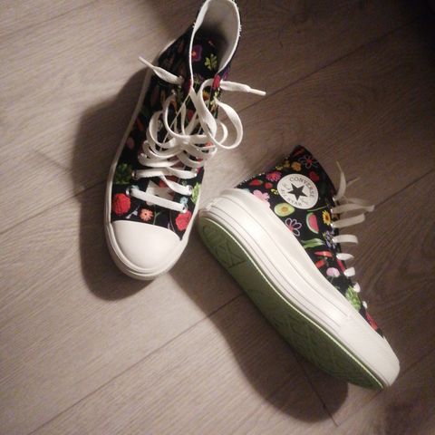 Convers sko