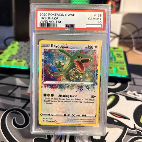 Rayquaza #138 Pokemon Vivid Voltage / PSA 10