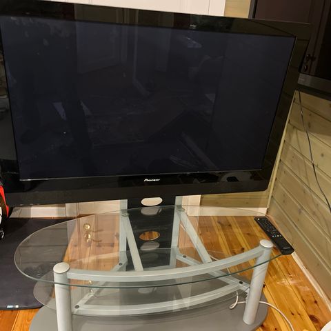 Pioneer Kuro PDP-4280XA m/TV bord