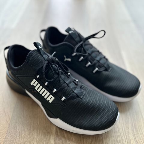 Puma joggesko str 40.5