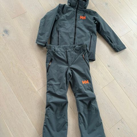 Helly Hansen skiklær str 152