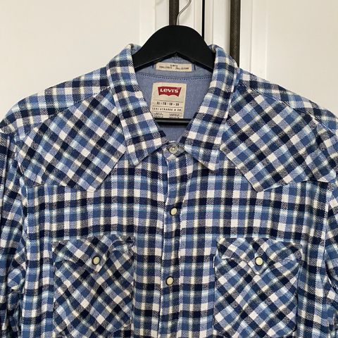 Levi’s flanellskjorte