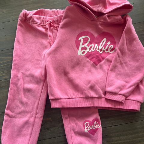 Joggedress Barbie 104