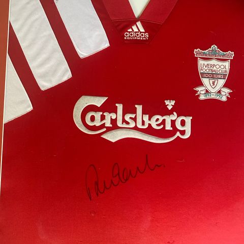 Liverpool skjorte 1892-1992.  Signert . Robbie Fowler.