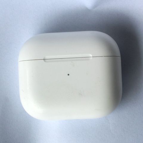 Apple MagSafe ladeetui for AirPods ( 3 generation )