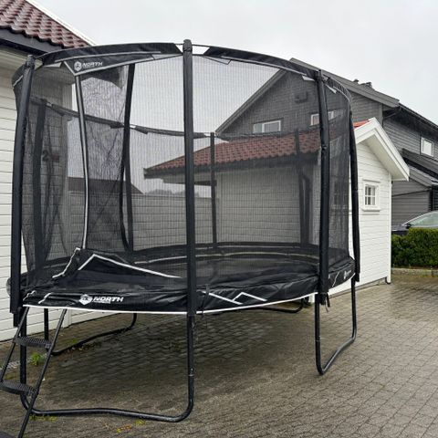 North trampoline