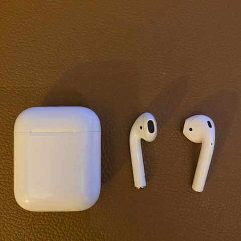 Apple AirPods gen 2