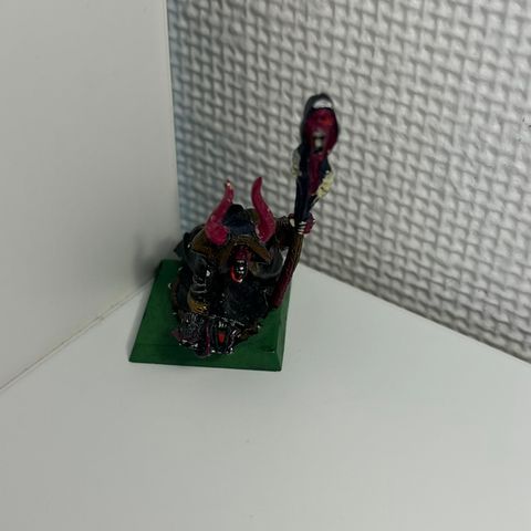 Warhammer Chaos Sorcerer