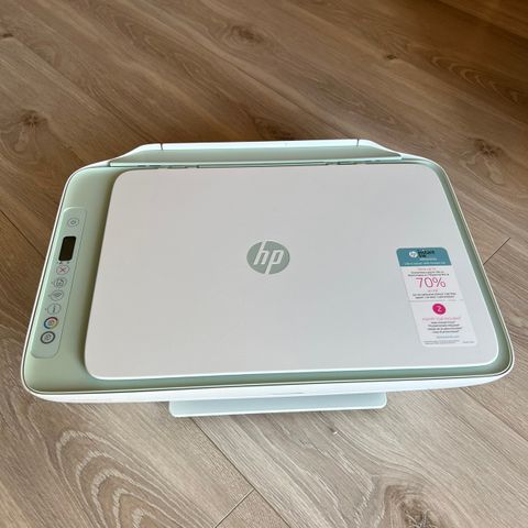 HP DeskJet  2722