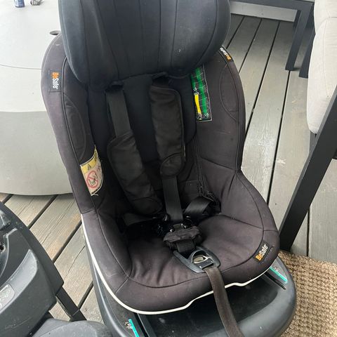 Besafe iZi Modular X1 I-Size barnestol med isofix-base