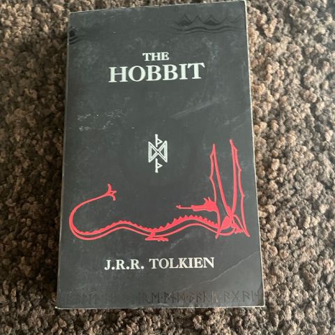 Tolkien: The Hobbit – engelsk bok – fri frakt