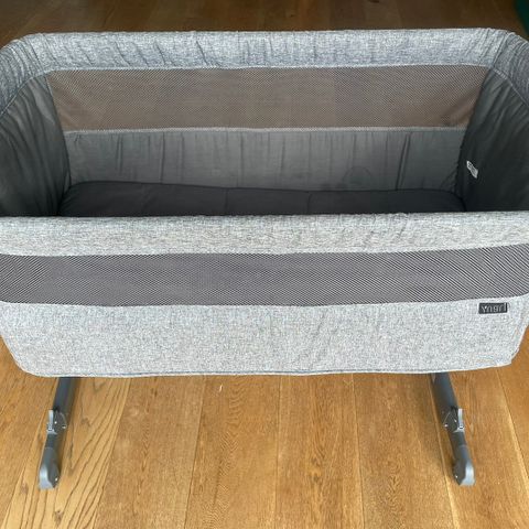 Yngri bedside crib (Tova)