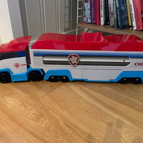 Paw patrol buss