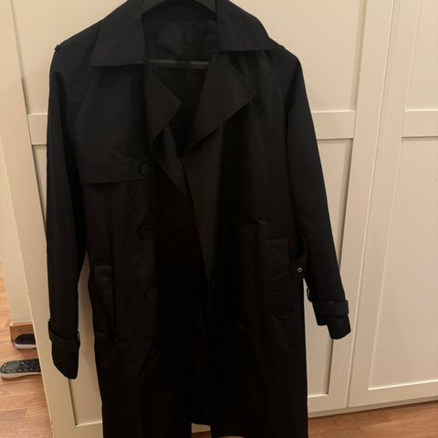 Trenchcoat vanntett