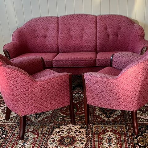 Vintage sofa og to stoler