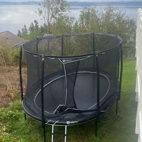 North trampoline