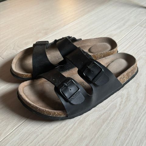 Sandaler fra Cruz