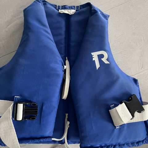 redningsvest Regatta   25-40 kg