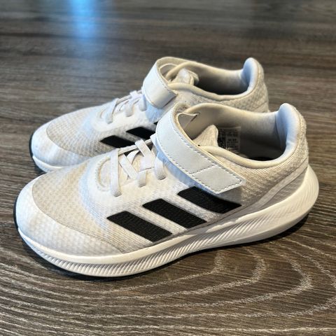 Adidas joggesko