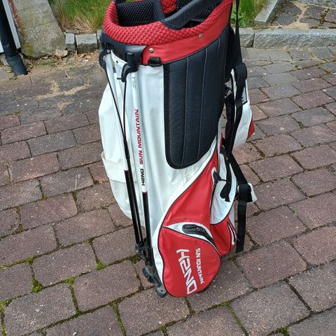 Golf bag.