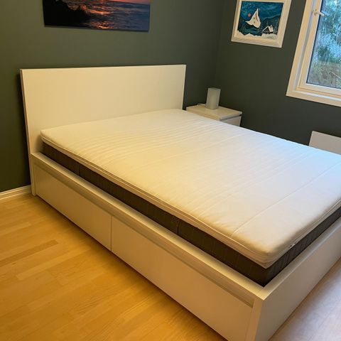 MALM dobbeltseng IKEA