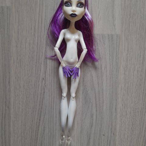 Monster High dukke