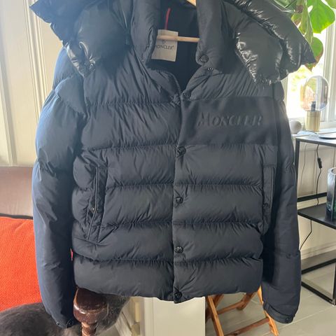 Moncler Jakke størrelse 3.