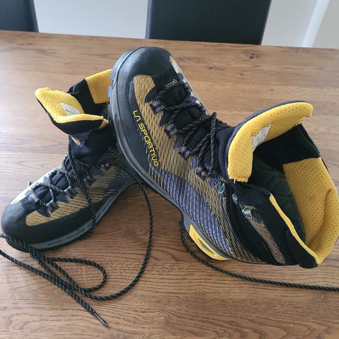 La Sportiva trango gtx tursko 42