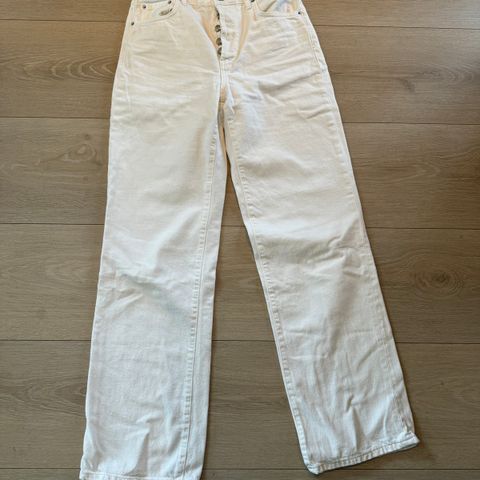 2 stk hvite denim bukser til dame str 36 selges samlet