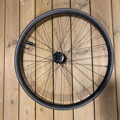 Roval Traverse Carbon 27.5 15x110 6B Front Hjul