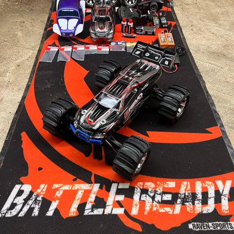 Traxxas E revo MXL Tai